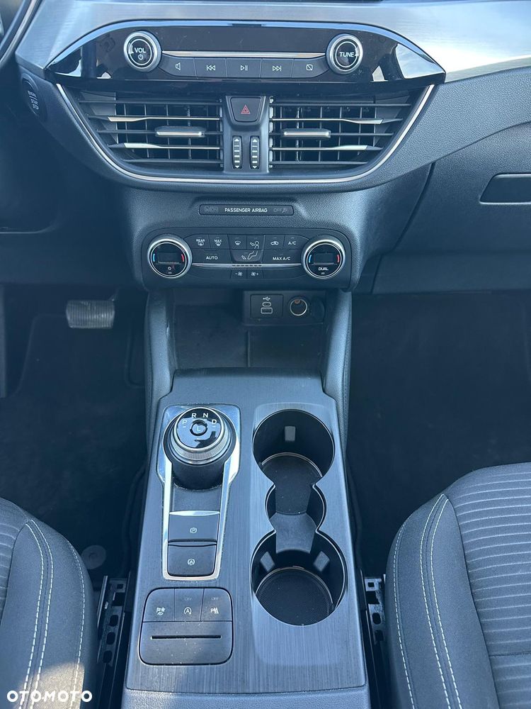 Ford Kuga 1.5 EcoBlue TITANIUM - 11