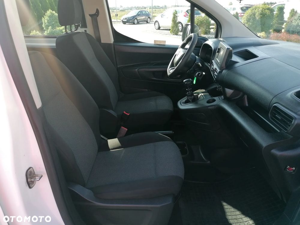 Toyota Proace City Verso 1.5 D-4D Family - 21