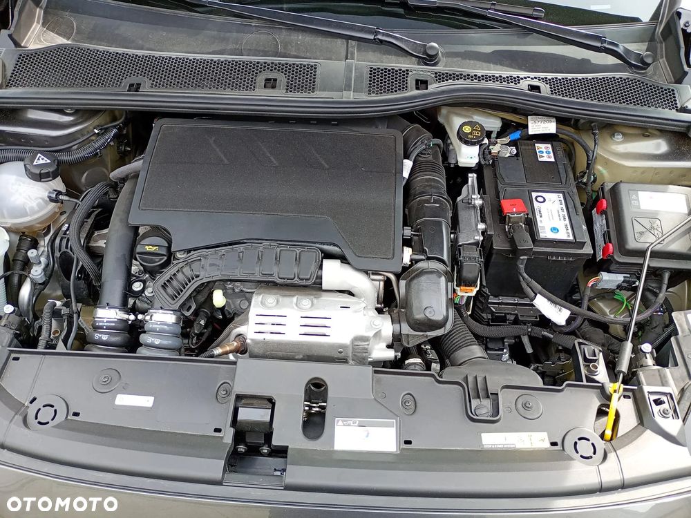 Peugeot 208 1.2 PureTech Active S&S EAT8 - 10