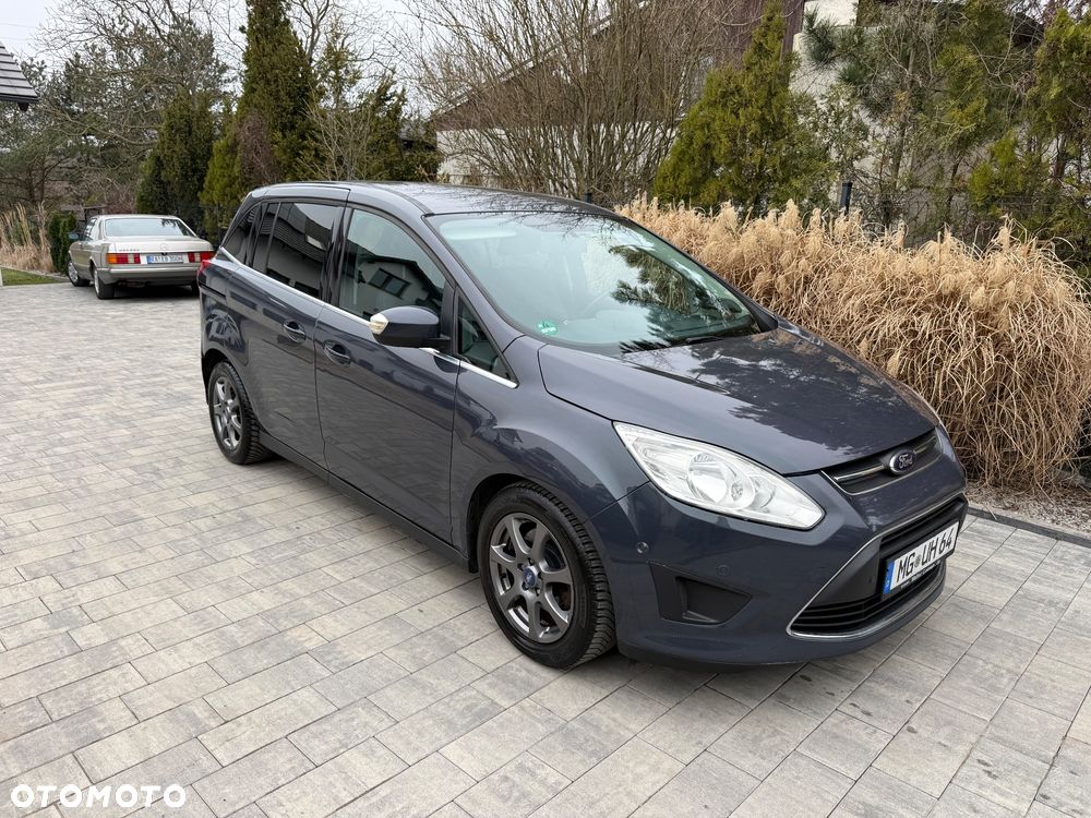 Ford Grand C-MAX 2.0 TDCi Titanium - 39