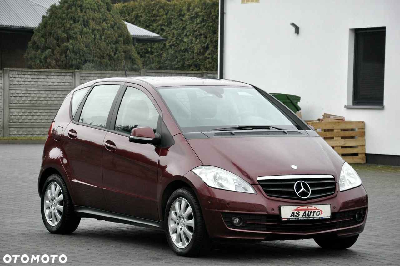 Mercedes-Benz Klasa A 160 Autotronic Elegance Special Edition - 30