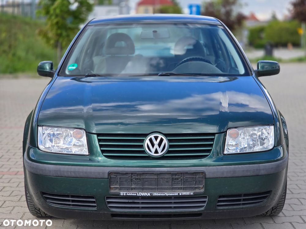 Volkswagen Bora - 2