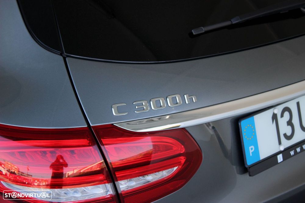 Mercedes-Benz C 300 h AMG Line - 9