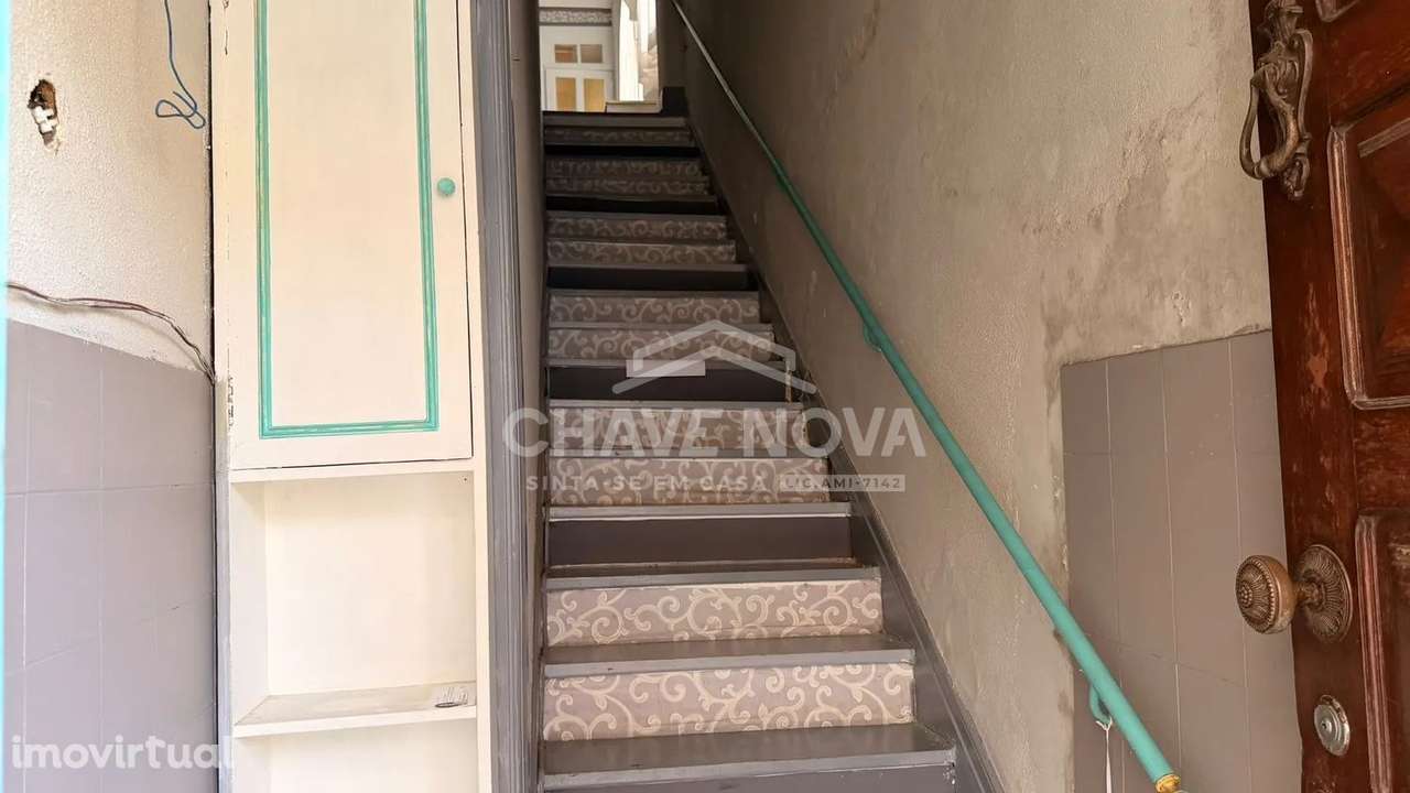 Andar moradia T4 | Vila Nova de Gaia - Grande imagem: 2/16