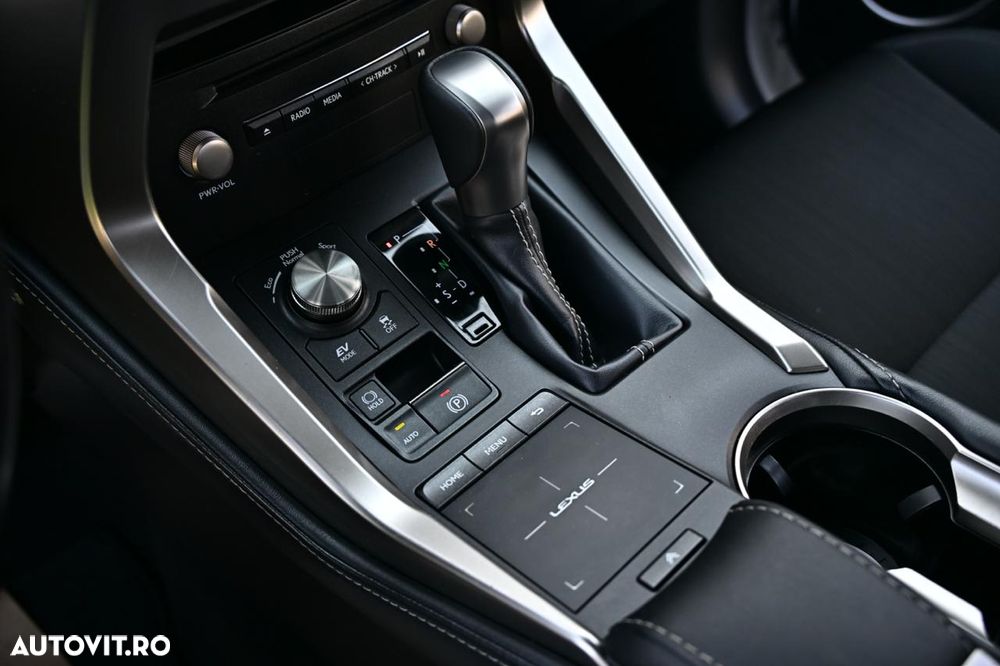 Lexus Seria NX 300h FWD Business - 19