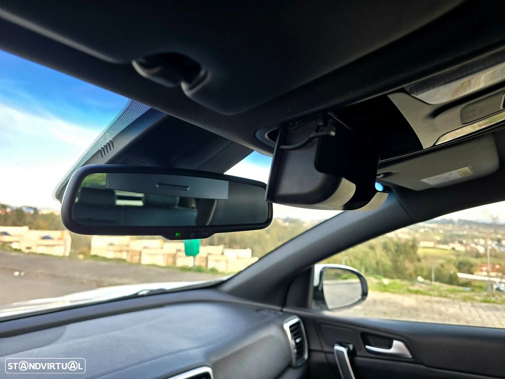 Kia Sportage 2.0 CRDI ISG GT Line - 24