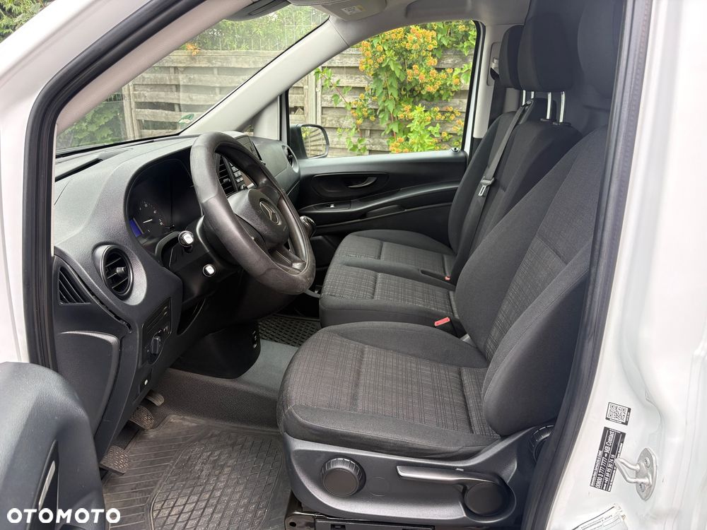 Mercedes-Benz Vito - 11