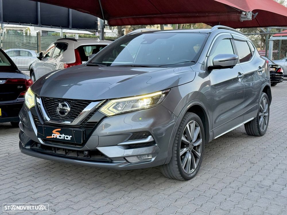 Nissan Qashqai 1.3 DIG-T Tekna Premium DCT - 2