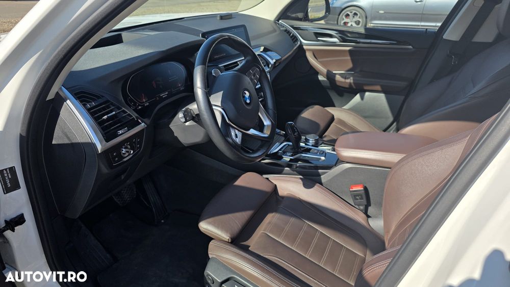 BMW X3 xDrive20d AT xLine - 7