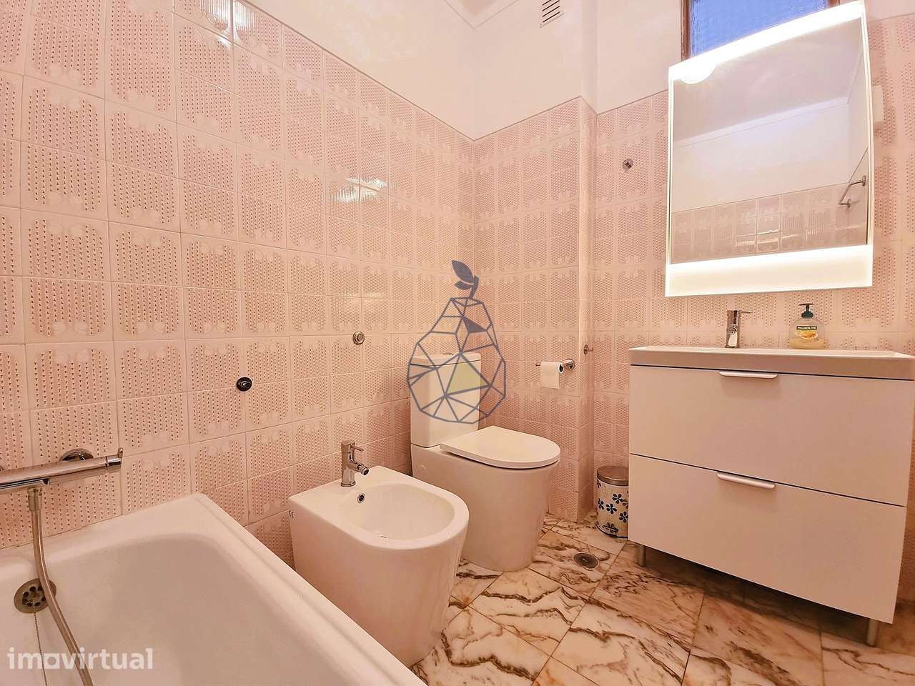Arrendamento Anual  Penthouse T2 com terraço em Portimão - Grande imagem: 5/24