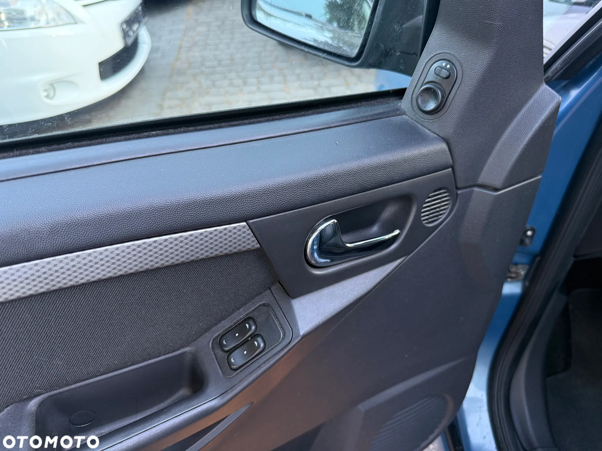 Opel Meriva - 17