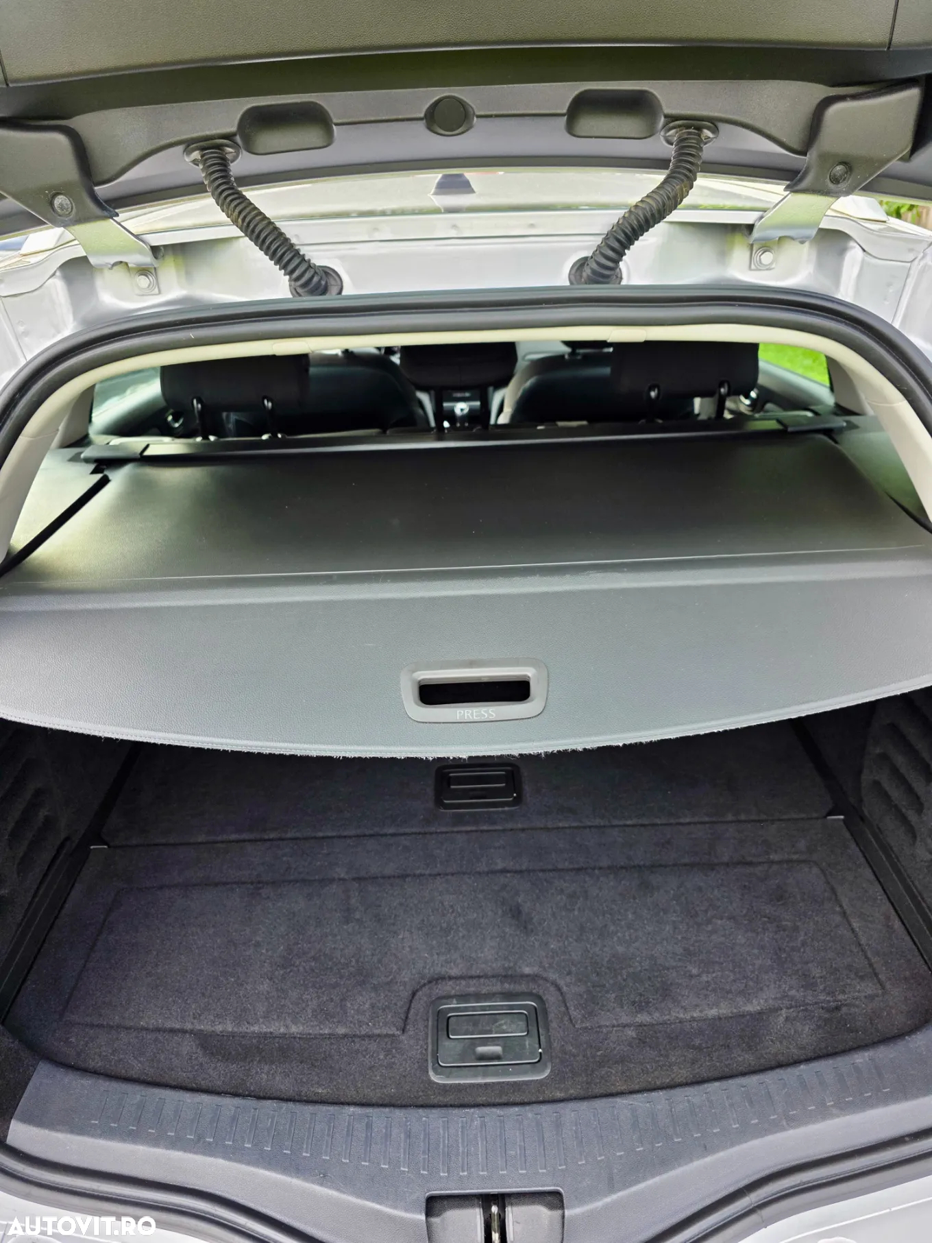 Renault Megane Blue dCi 116 Intens - 21