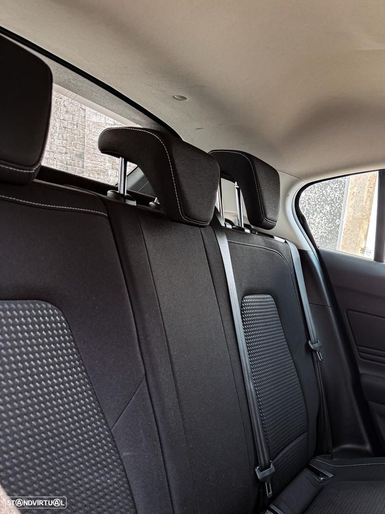 Ford Focus 1.5 TDCi ECOBlue Connected Aut. - 13