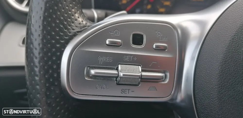 Mercedes-Benz CLS 400 d 4Matic 9G-TRONIC AMG Line - 48