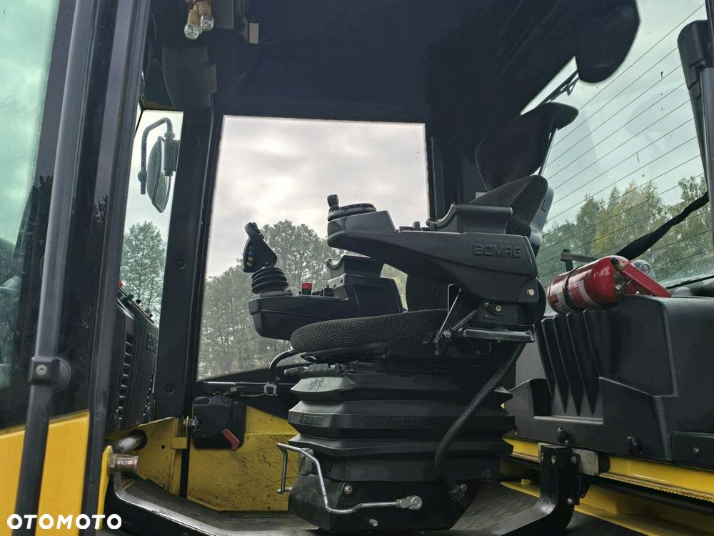 Bomag BW 174 AP-4i AM - 8
