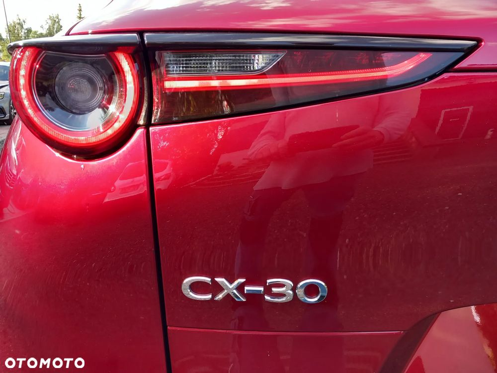 Mazda CX-30 2.0 mHEV Hikari 2WD - 28