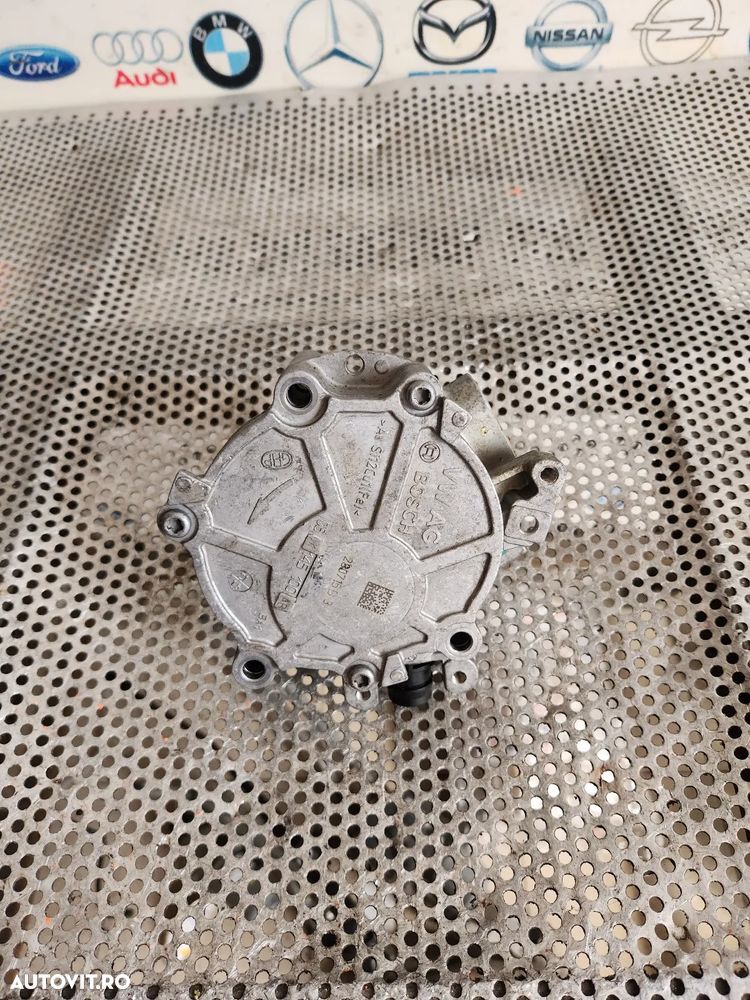 Pompa Vacuum Audi A4 A5 A3 Vw Golf 7 VII Tiguan Seat Skoda 2.0 FSI TFSI Cod 06KAB - Dezmembrari Ara - 5