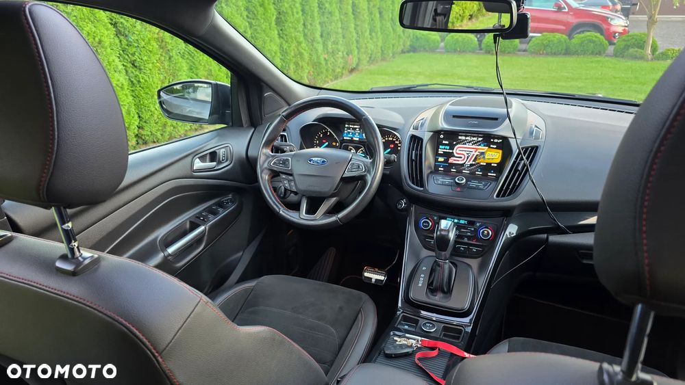 Ford Kuga 2.0 TDCi AWD ST-Line - 29