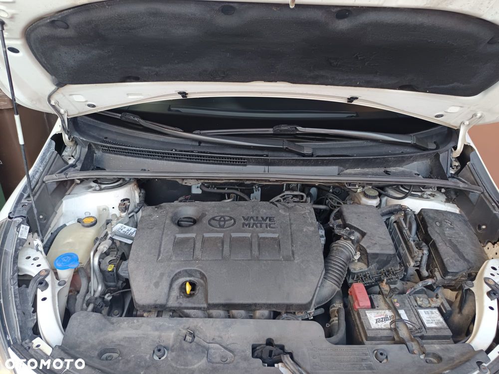 Toyota Verso 1.8 Prestige MS - 23
