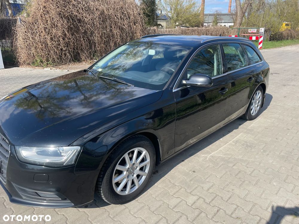Audi A4 Avant 2.0 TDI - 15