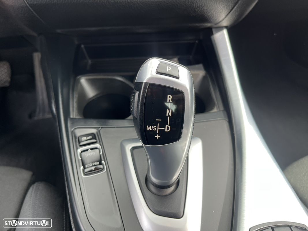 BMW 218 d Coupe Aut. Sport Line - 9
