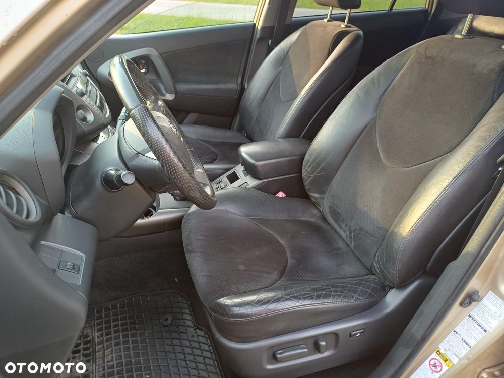 Toyota RAV4 2.0 4x4 Life - 16