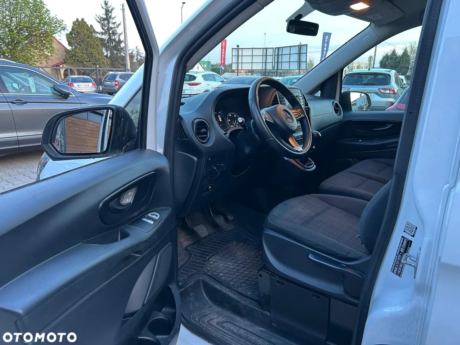 Mercedes-Benz Vito 111 CDI (BlueTEC) Tourer Kompakt SELECT - 9