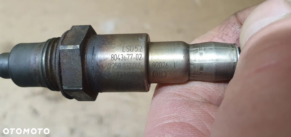 Sonda lambda czujnik BMW M5 G30 F90 4.4 V8 8043677 0258037005 - 7