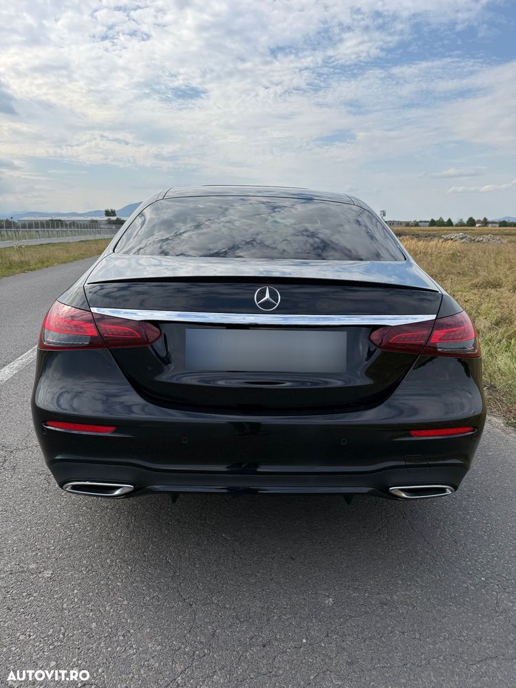 Mercedes-Benz E - 6