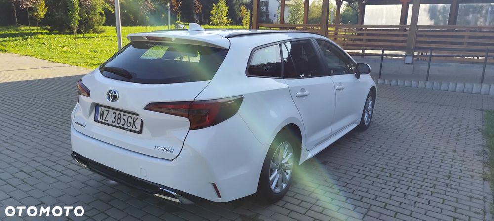 Toyota Corolla 1.8 Hybrid Comfort - 10