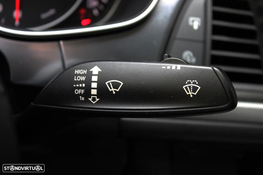 Audi A6 2.0 TDi S-line S tronic - 40