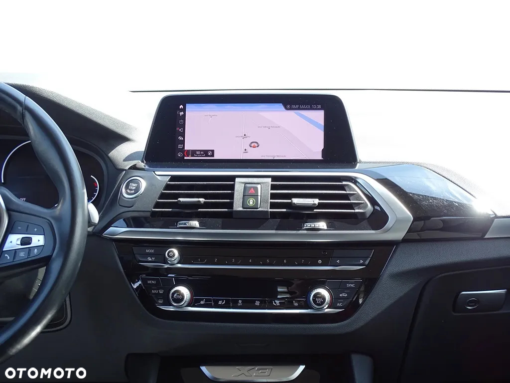 BMW X3 xDrive20d xLine sport - 38