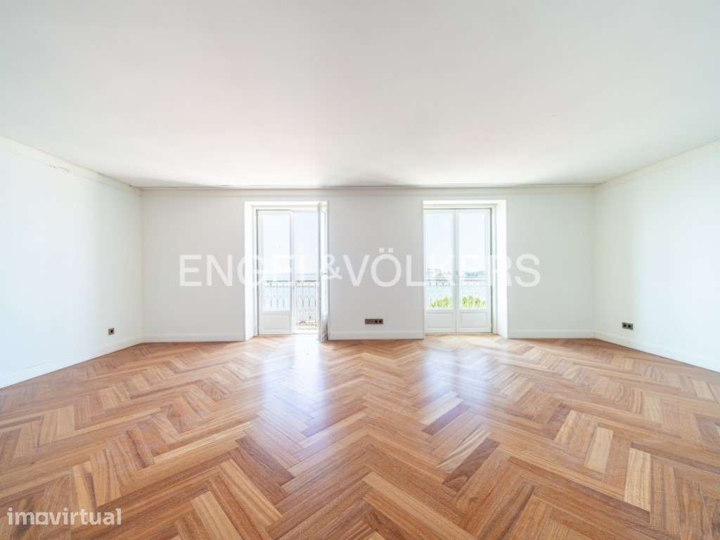 Duplex T3 com vista Rio Tejo em Santa Maria Maior - Grande imagem: 2/32