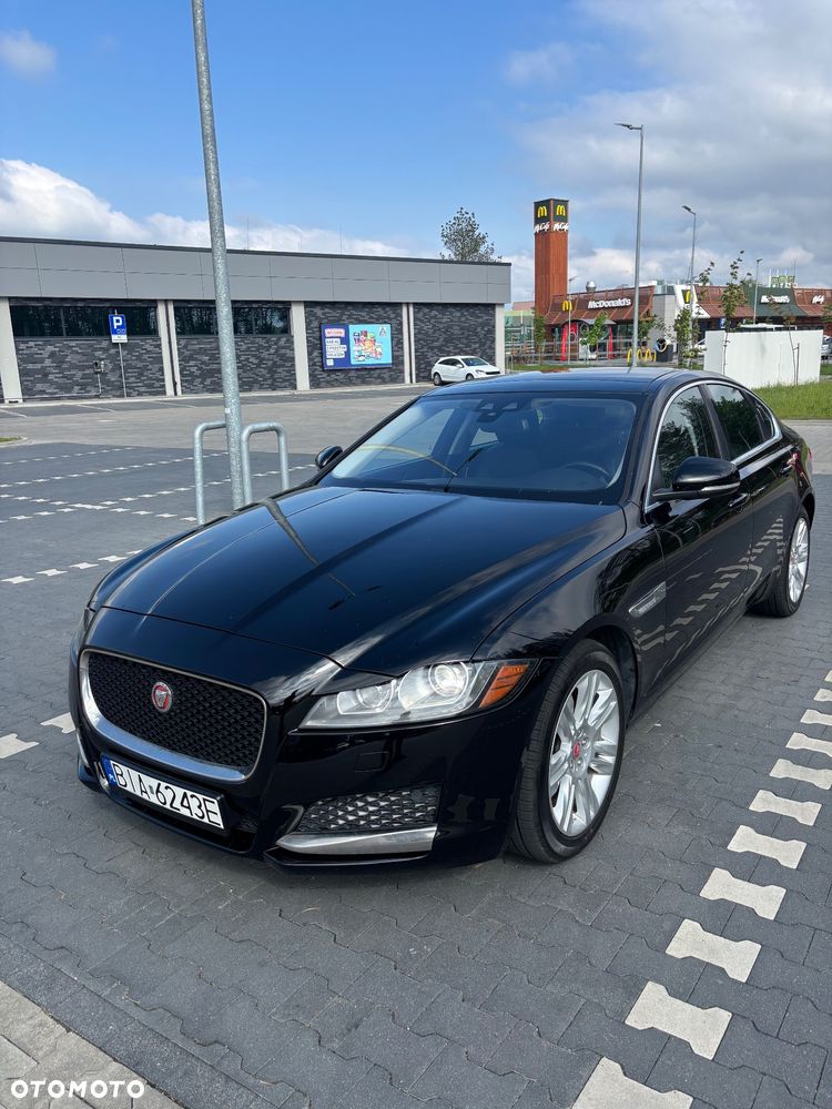 Jaguar XF - 2