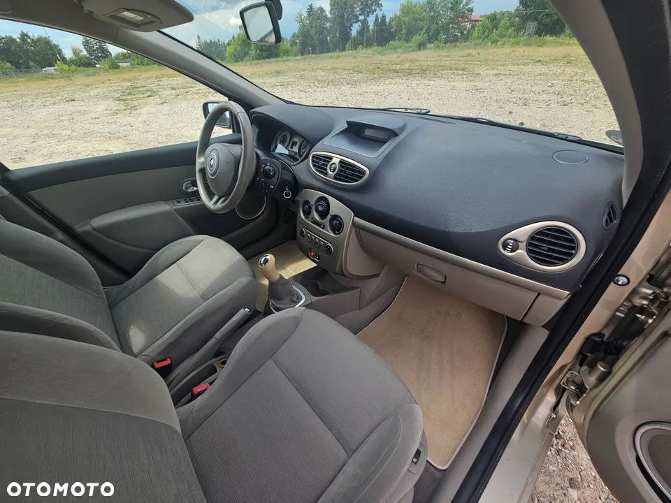Renault Clio 1.6 16V Exception - 27