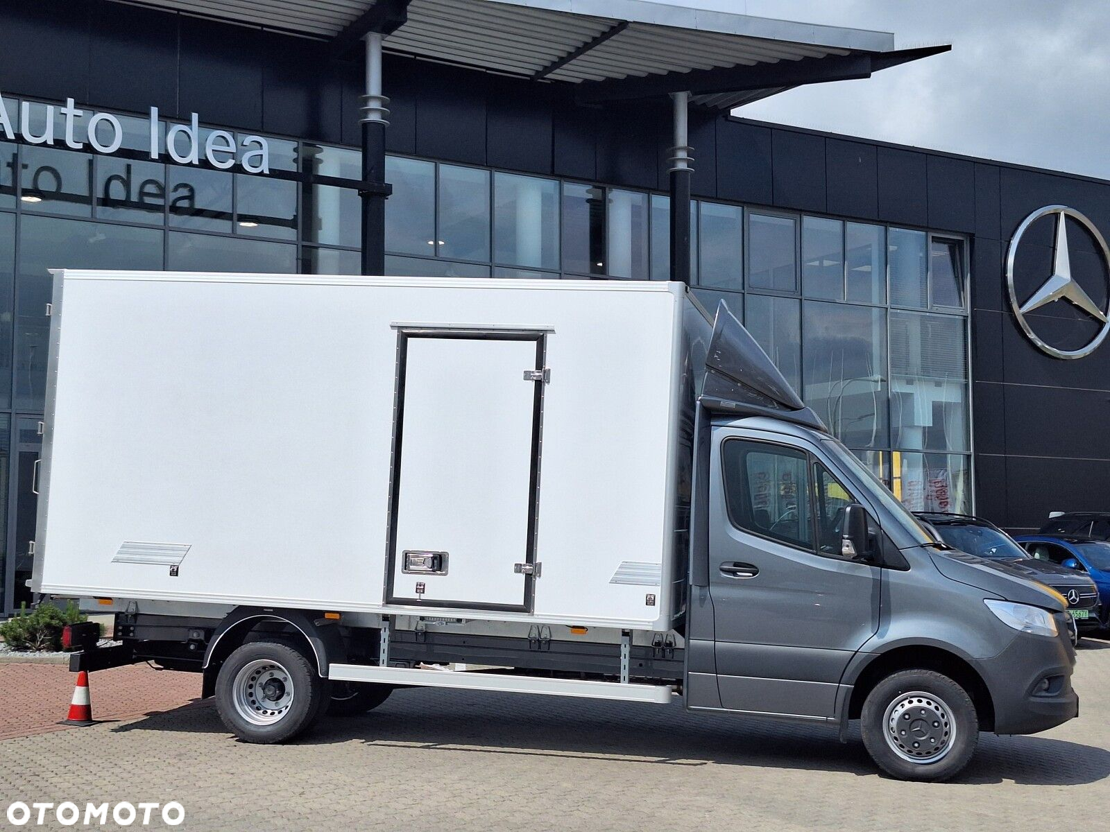 Mercedes-Benz Sprinter 519 CDI OM654 - 2