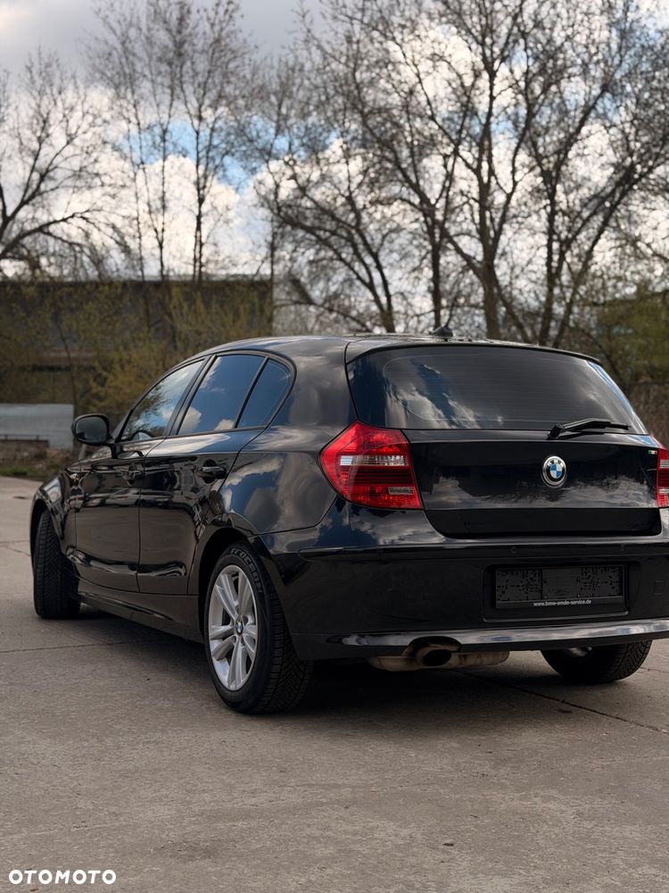 BMW Seria 1 116i - 4