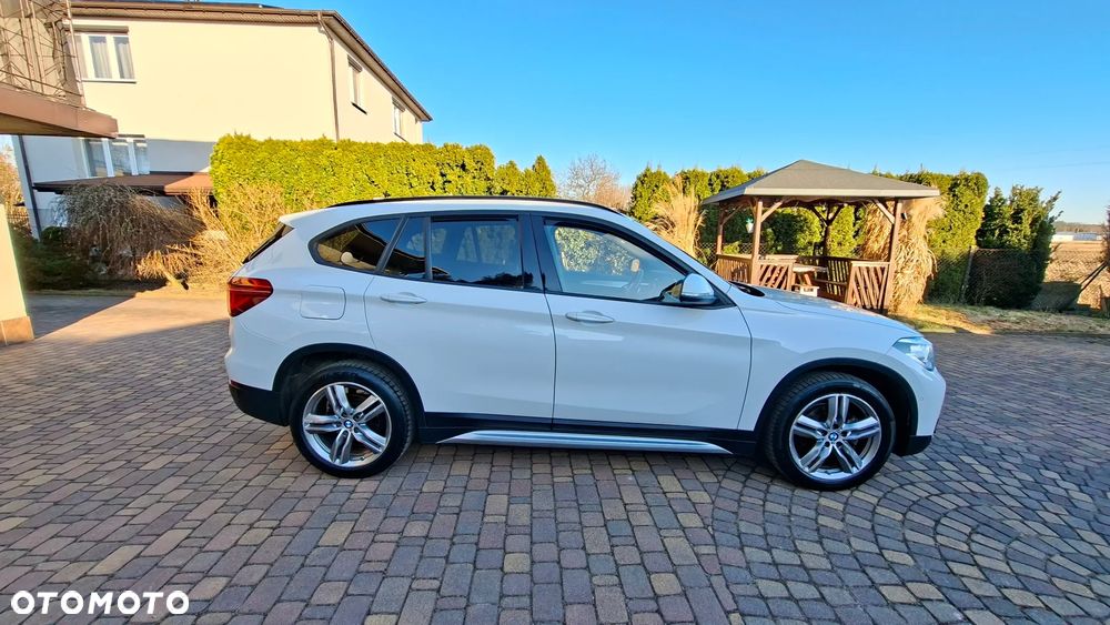 BMW X1 xDrive18d Sport - 4