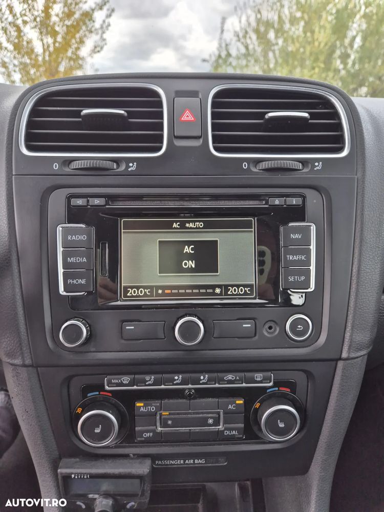 Volkswagen Golf 1.6 TDI BlueMotion Technology DPF Comfortline - 13