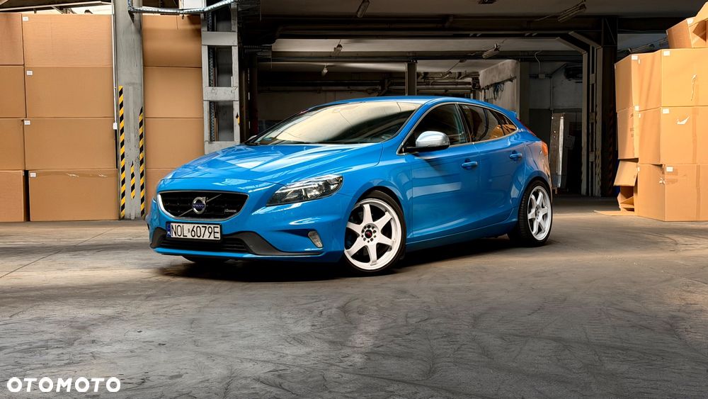 Volvo V40 - 1