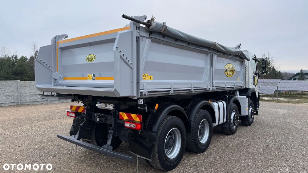 Volvo FMX 410  8X4 - 18