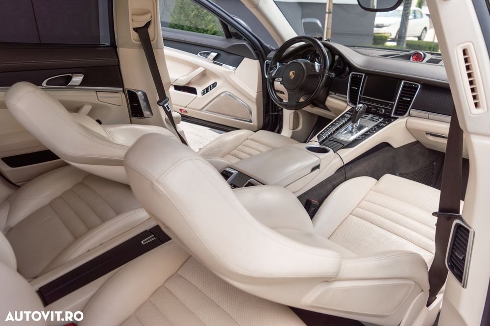 Porsche Panamera 3.0 PDK 4S Executive - 11