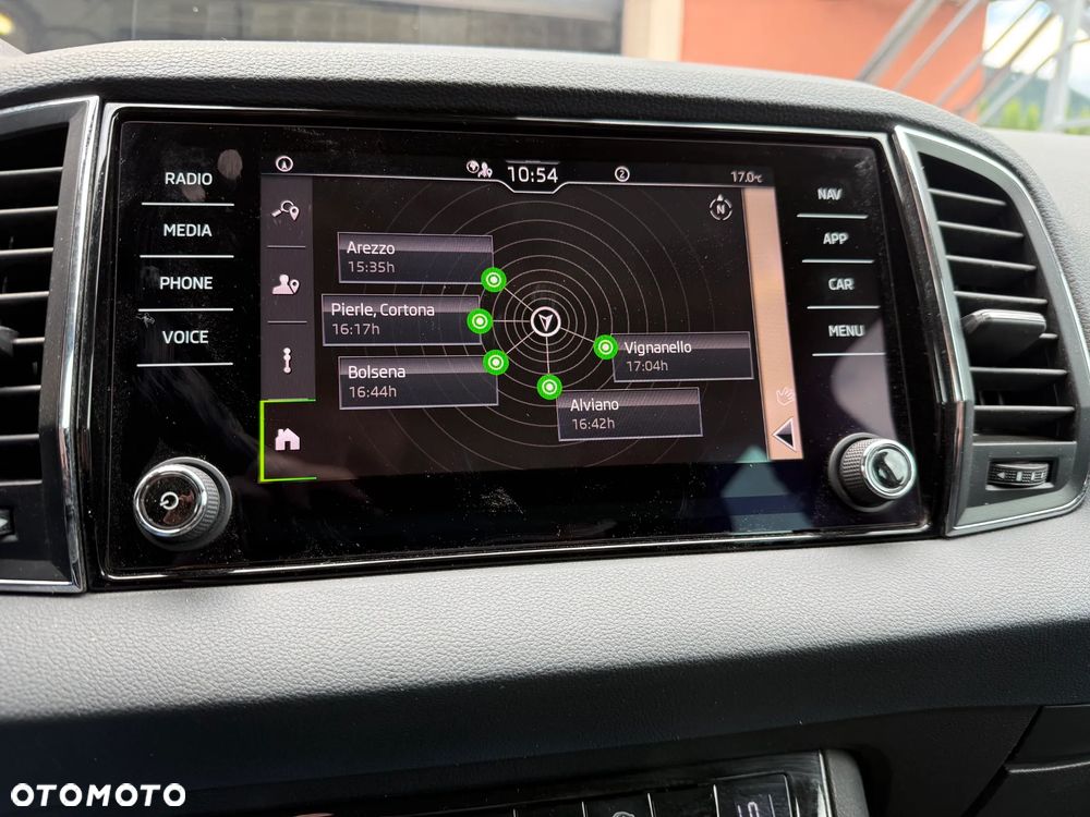 Skoda Karoq 2.0 TDI SCR Tour - 17