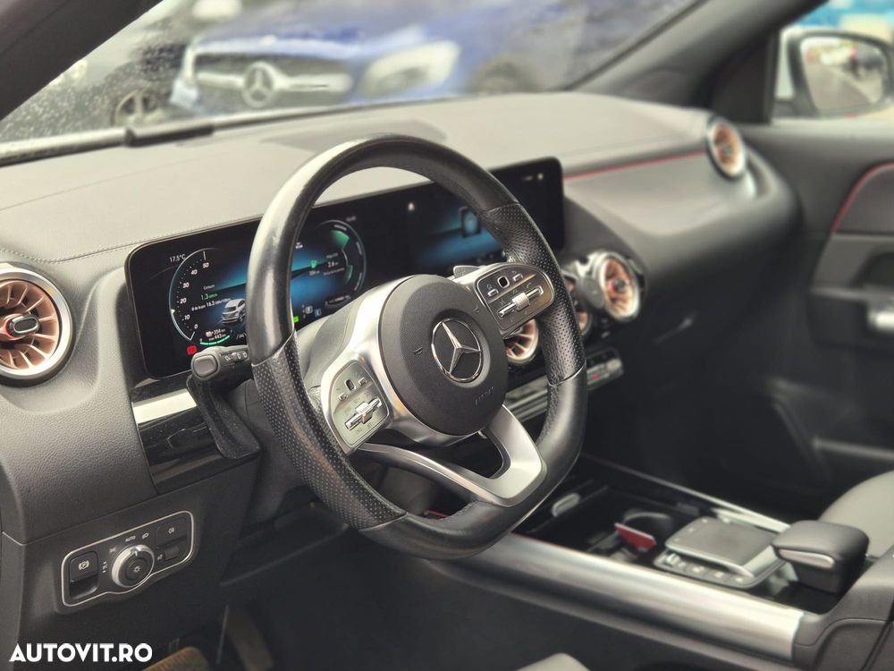 Mercedes-Benz EQA 250 - 12