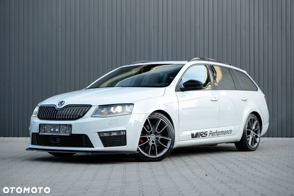 Skoda Octavia 2.0 TDI RS DSG - 1