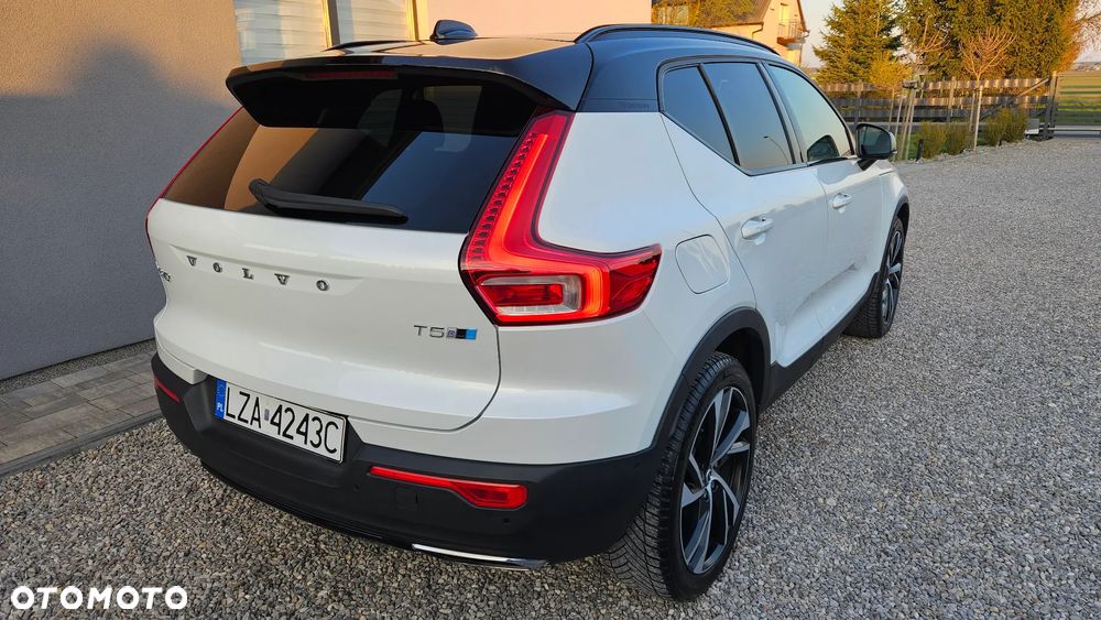 Volvo XC 40 T5 AWD Geartronic R-Design - 29