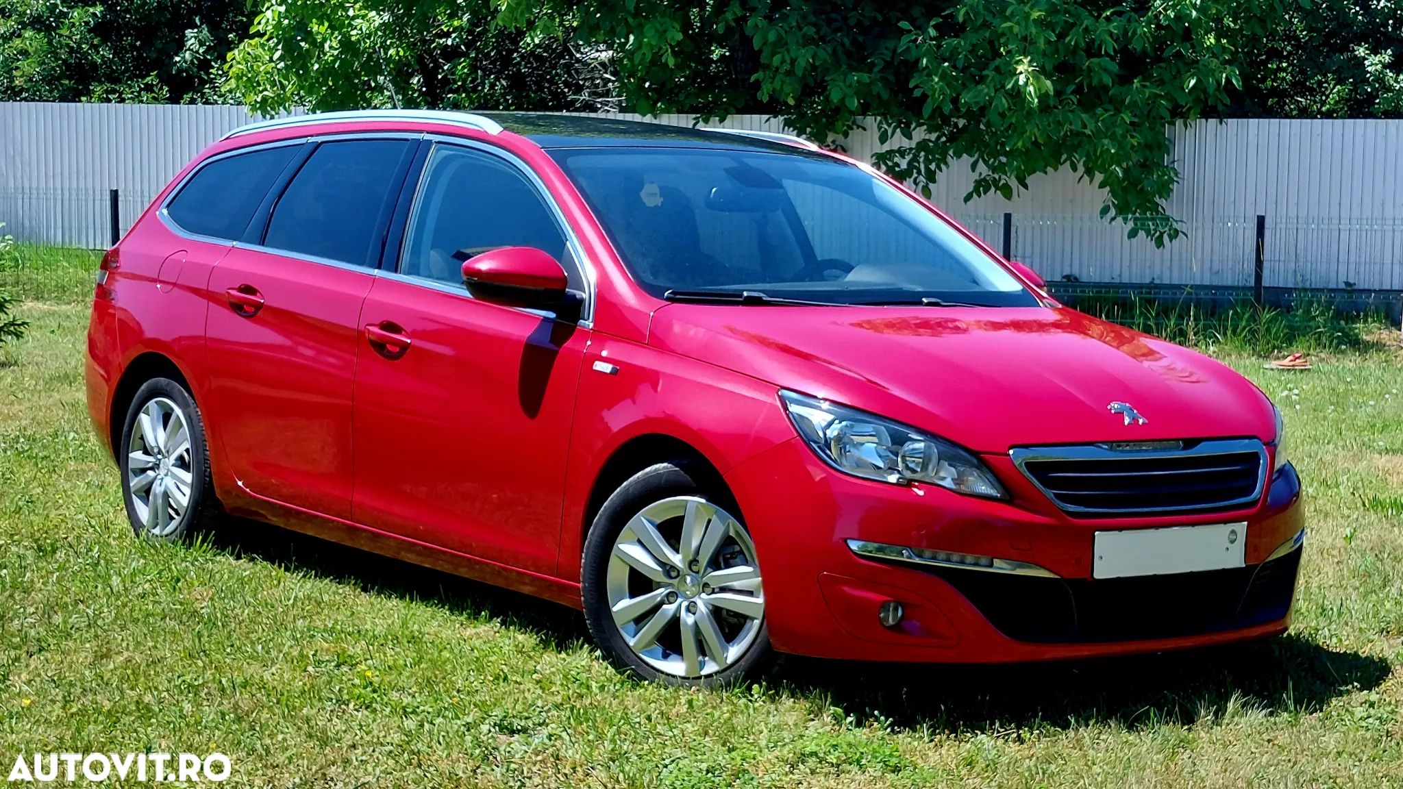 Peugeot 308 1.2 L PureTech Turbo Active - 1