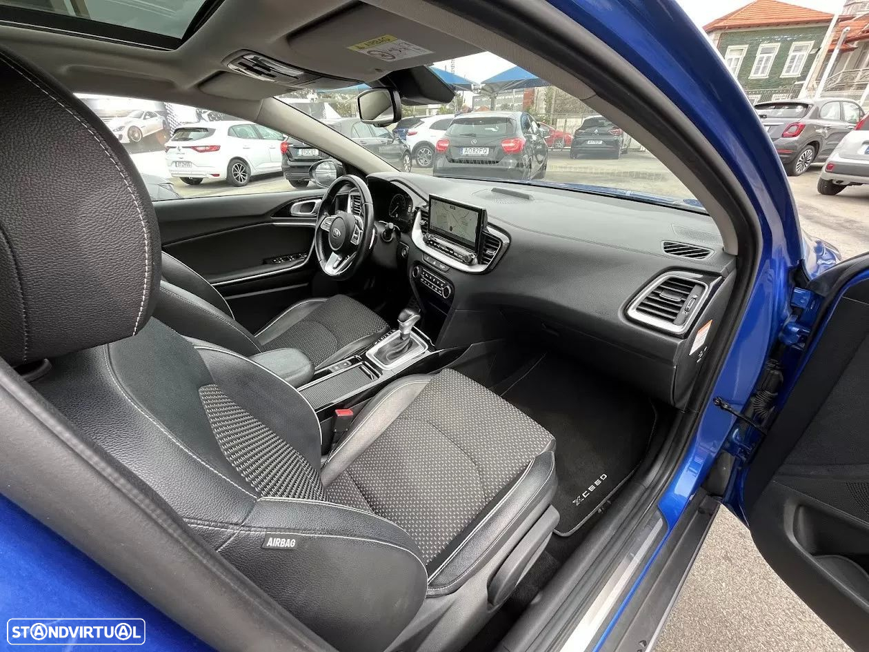 Kia XCeed 1.6 GDi PHEV Drive - 27