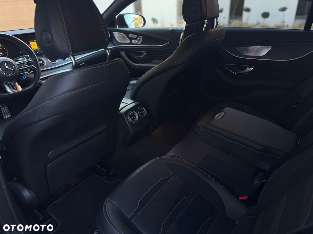 Mercedes-Benz AMG GT 43 4-Matic+ - 19