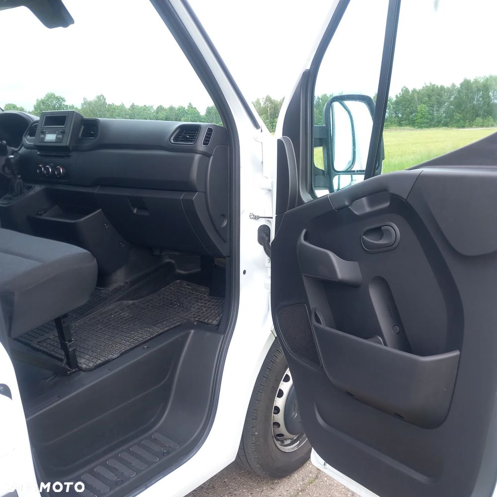 Renault Master - 22